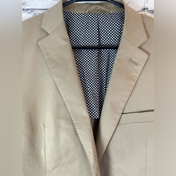 Michael Kors Tan Suit Jacket Sports Coat size 42 R Double Vented Customizable - Picture 2 of 11